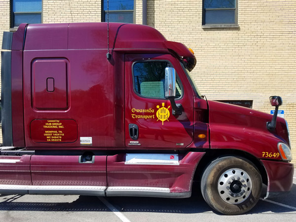 USDOT number stickers and DOT compliance decals for commercial trucks in Joliet, Shorewood, and Rockdale Illinois