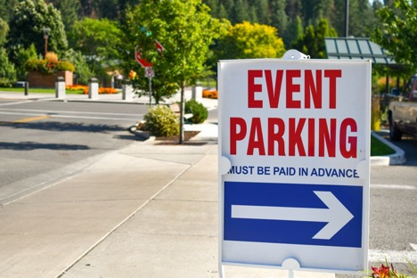 A-frame sidewalk signs and sandwich boards for businesses in Joliet and Will County Illinois